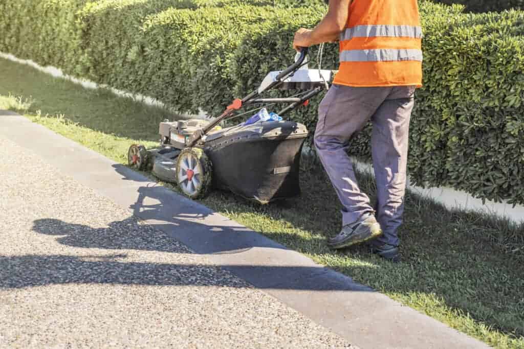 starting a home based business in Lawn Care Service